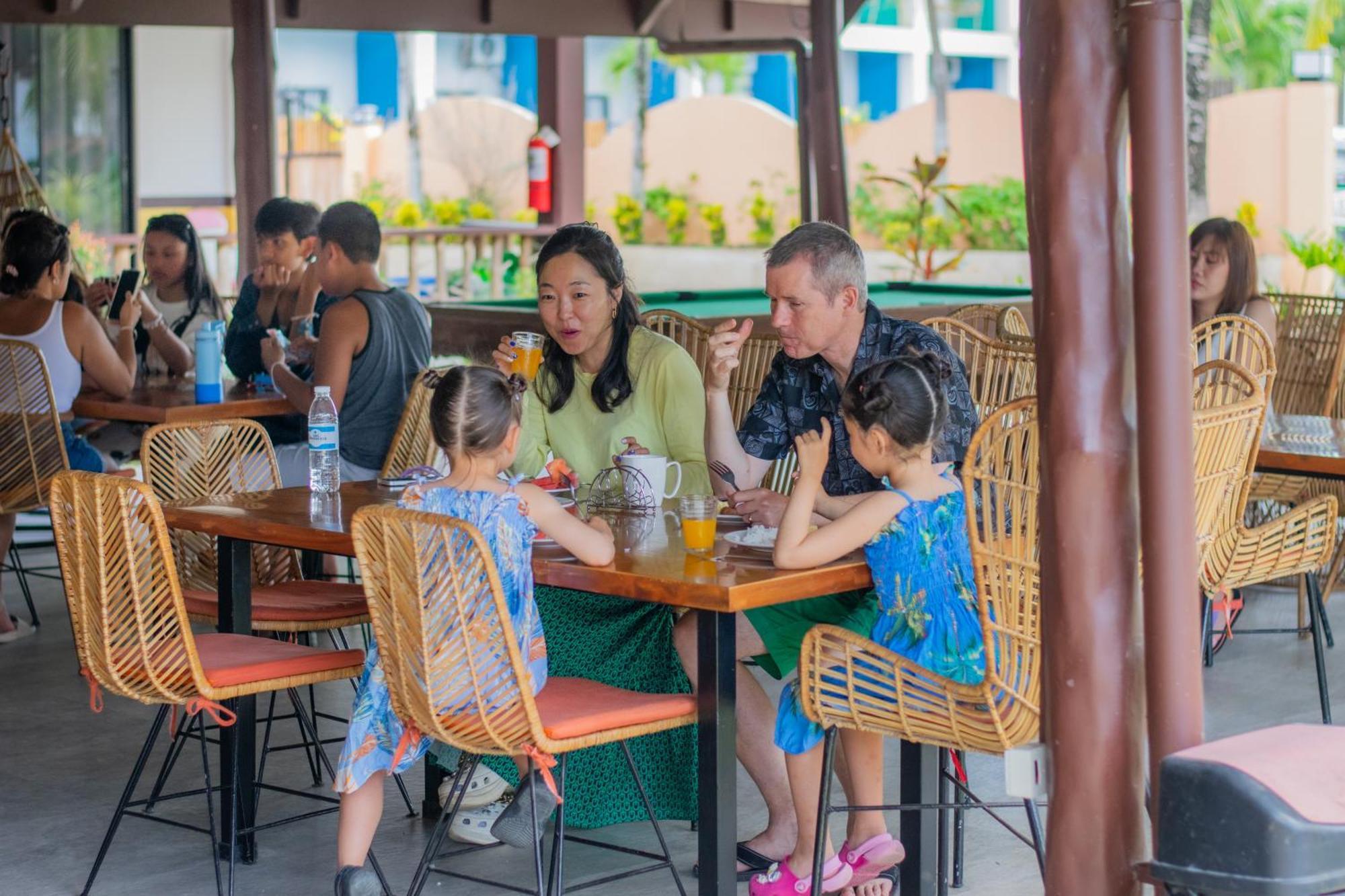 Zula Bohol Hotel Panglao Luaran gambar